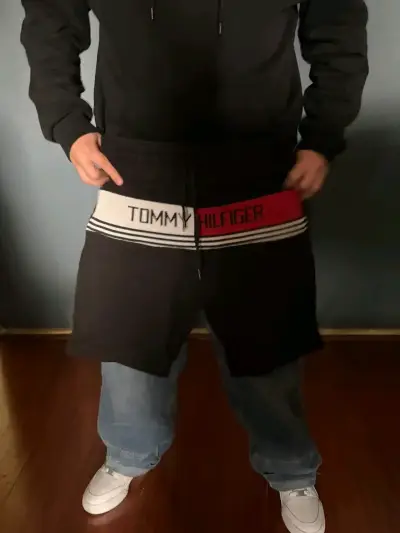 Shorts Tommy Hilfiger negros - miniatura 2