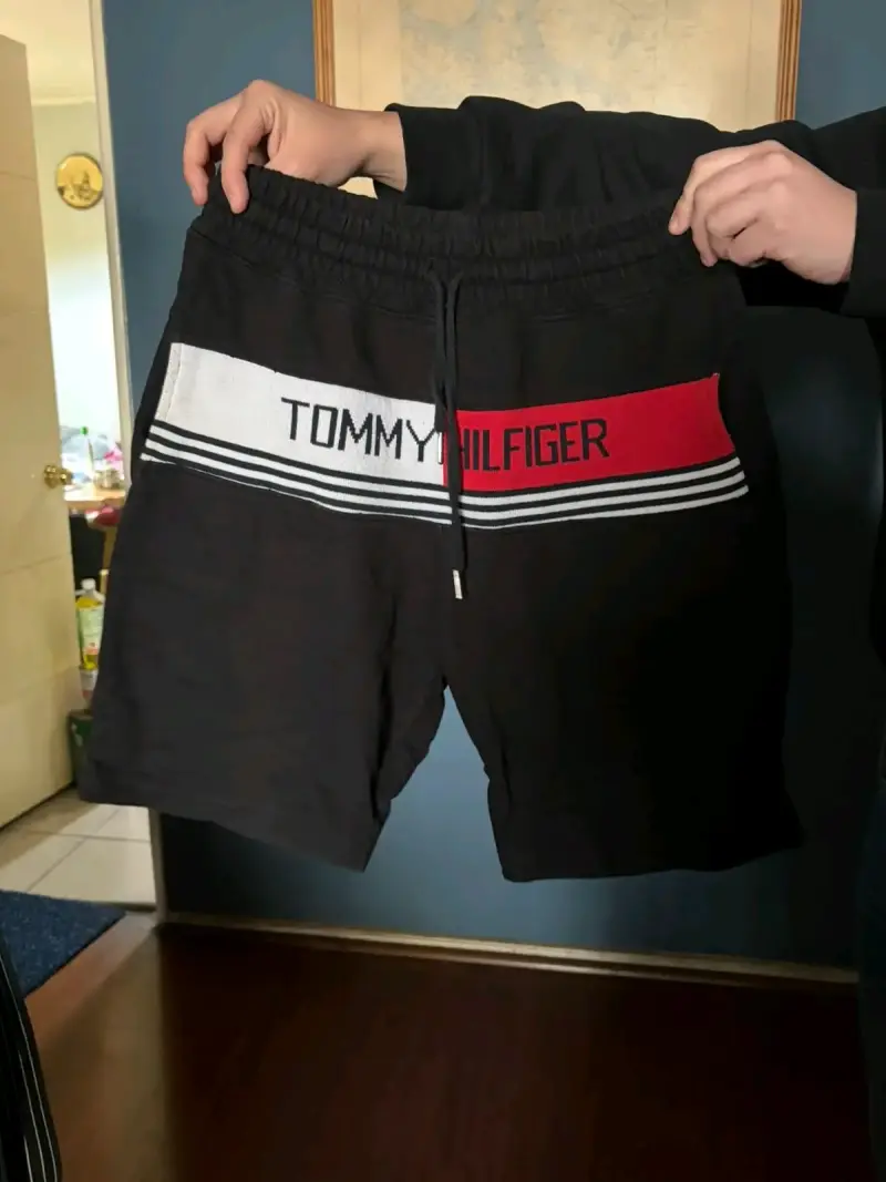 Shorts Tommy Hilfiger negros - 3
