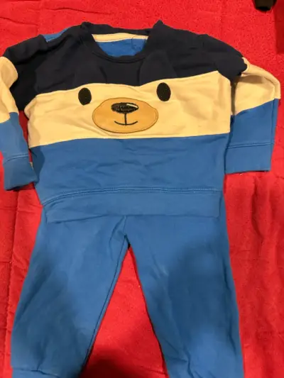 Conjunto infantil oso azul y amarillo - miniatura 2