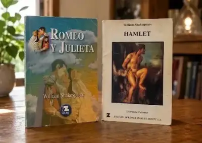 👑Romeo y Julieta + Hamlet de Shakespeare - miniatura 1