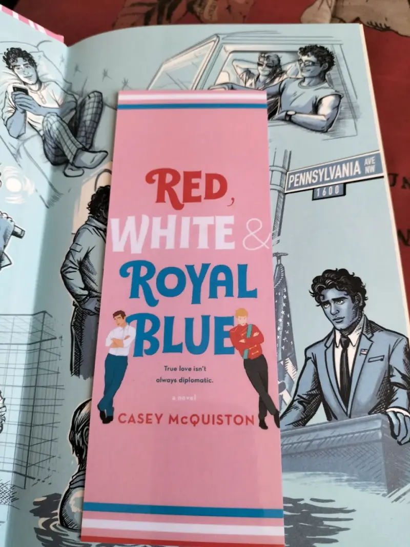 Libro Red, White & Royal Blue - 2