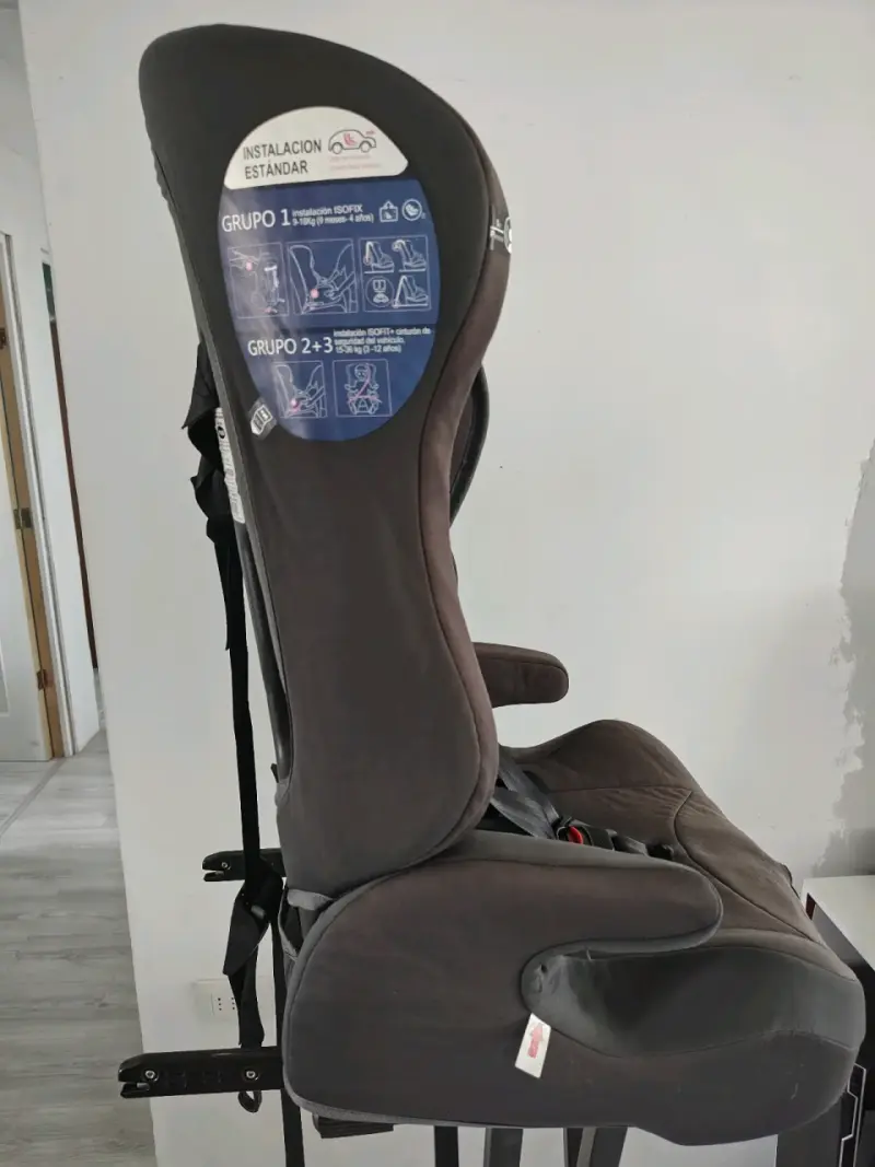 Silla de auto Bebesit negra - 2