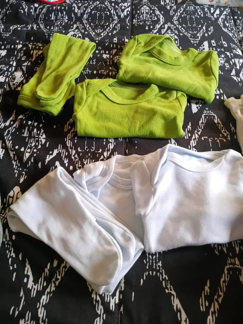Lote de ropa bebe - 3
