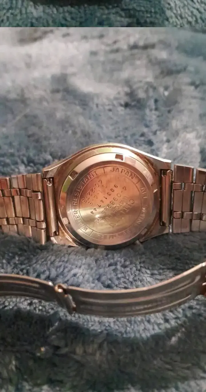 Reloj digital Citizen Quartz vintage - 2