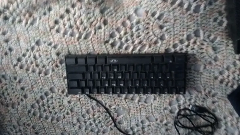 Teclado de membrana compacto negro - 1