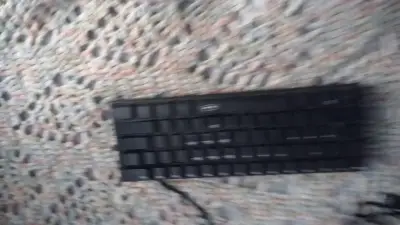 Teclado de membrana compacto negro - miniatura 2