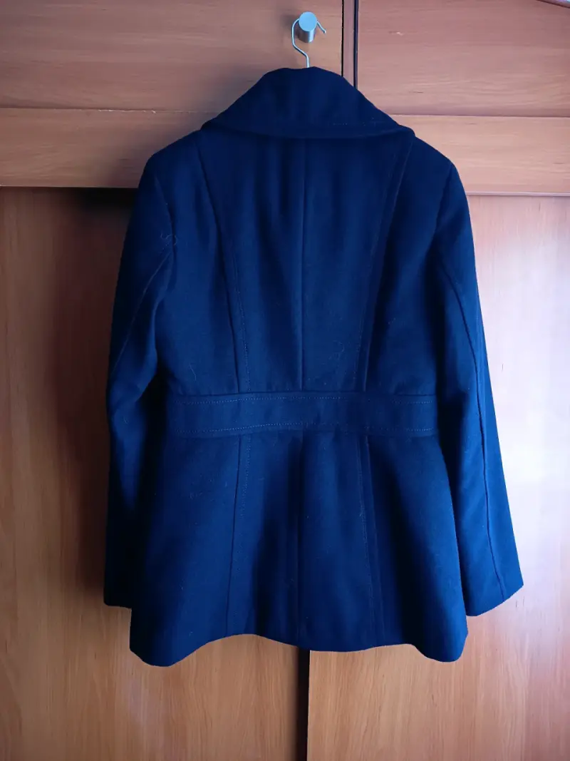 Abrigo azul de mujer - 2
