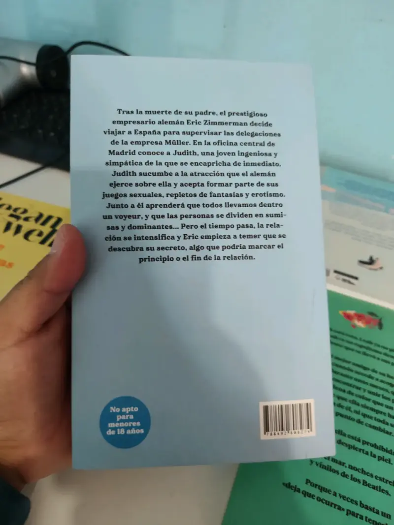 Libro 'Pídeme lo que quieras' Megan Maxwell - 3