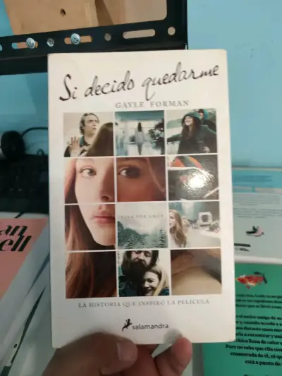 Libro 'Si decido quedarme' Gayle Forman - miniatura 1