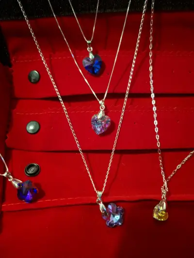 Collares con dije corazón tipo Swarovski - miniatura 2