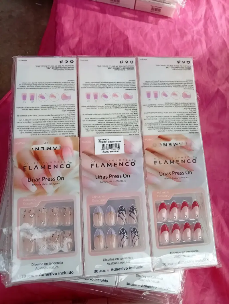 Set de uñas postizas variadas - 2