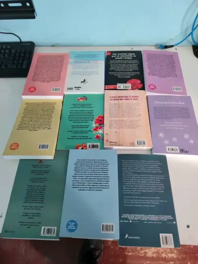 Lote de novelas románticas y drama - miniatura 3
