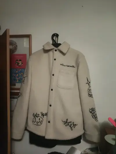 Chaqueta beige bordada - miniatura 1