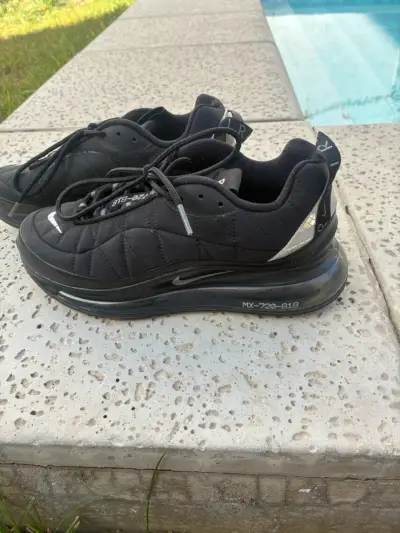 Zapatillas deportivas negras Nike - miniatura 4