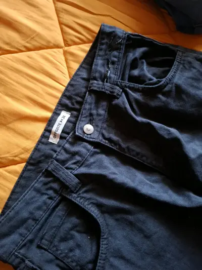 Pantalón jeans negro cargo - miniatura 1