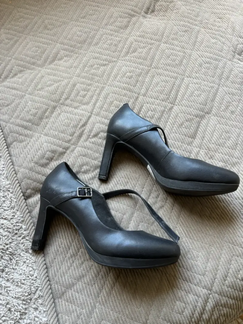 Zapatos de taco negro - 2