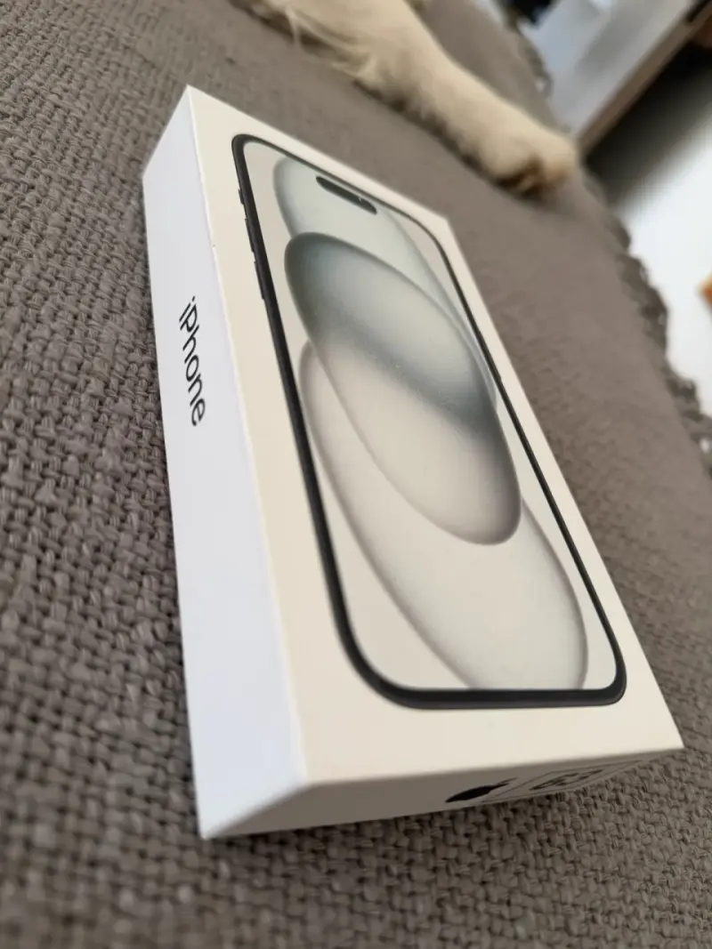iPhone 15, 128GB - 6