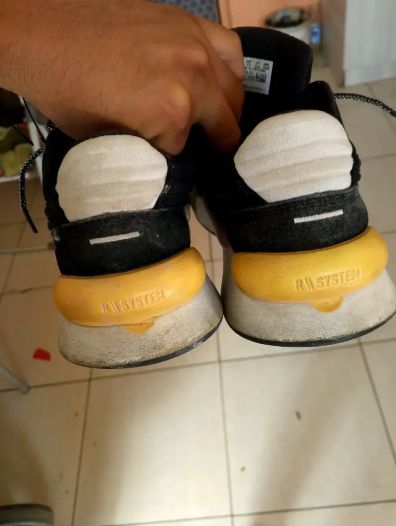 Zapatillas deportivas negras - 4