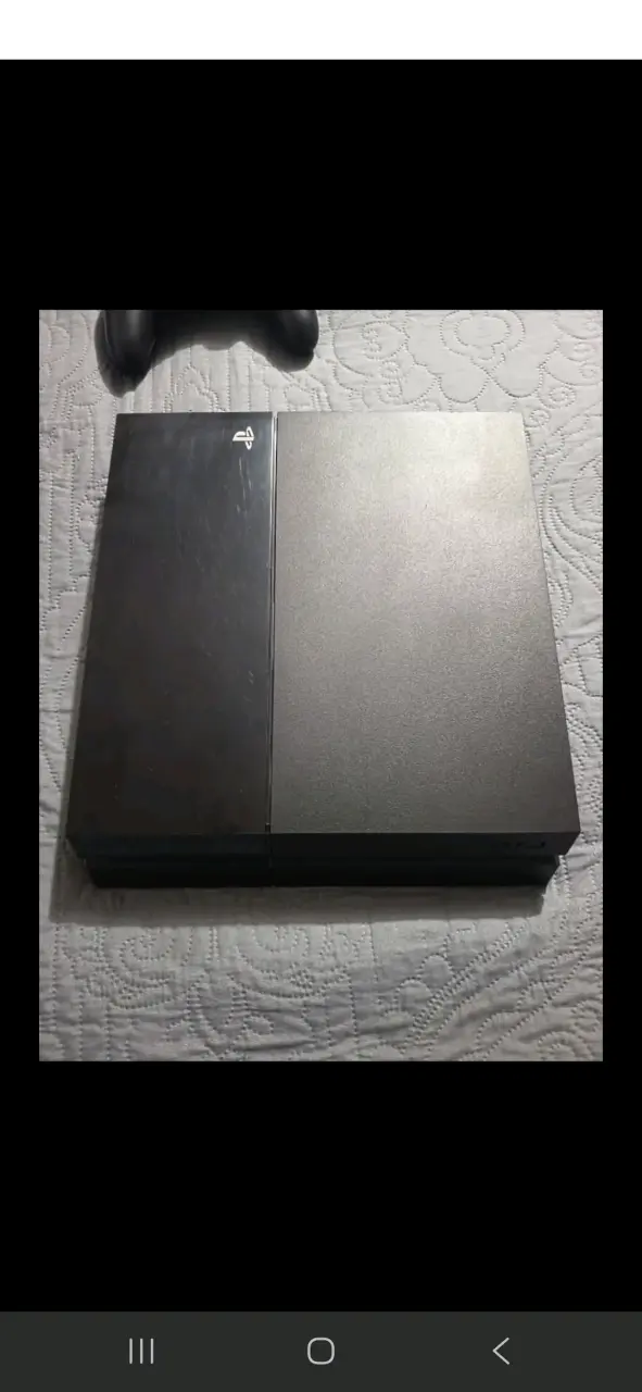 Consola de videojuegos negra