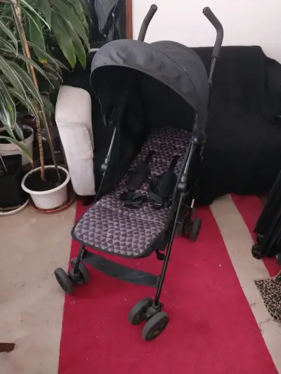 Coche de paseo plegable negro - miniatura 2