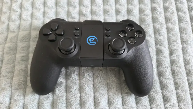 Mando Gamesir t1 s  con soporte para celular. - 2