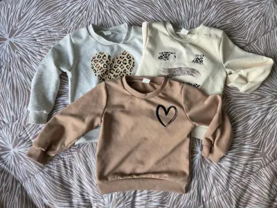 Polerones infantiles con estampado talla 3 - miniatura 1