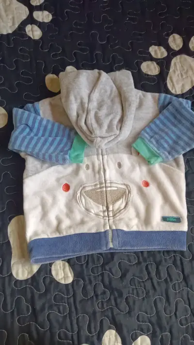 Pijama enterizo dinosaurios azul 0 a 3 meses - miniatura 2