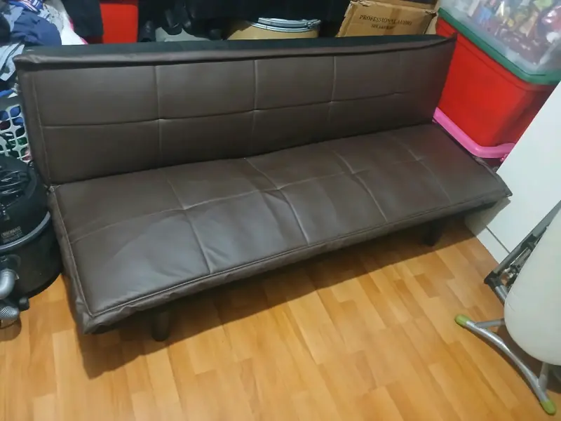 Sofá cama marrón