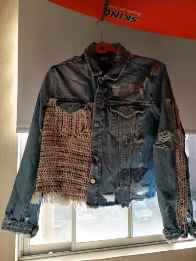 Chaqueta de mezclilla con parches Zara - miniatura 1