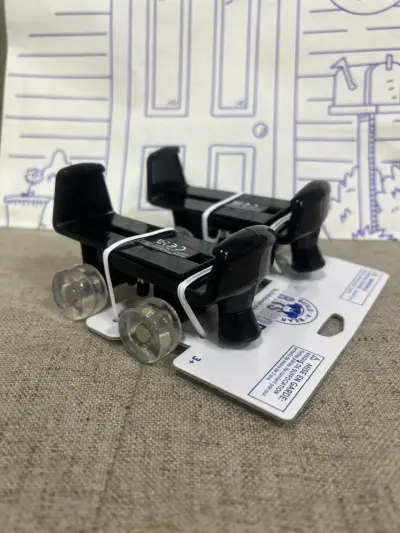Ositos bab con patines y zapatillas - miniatura 3