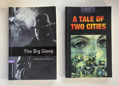Libros 'The Big Sleep' y 'A Tale of Two Cities' - miniatura 1