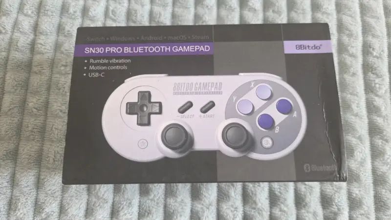 Control 8Bitdo  SN30 pro snes edition open box. - 2