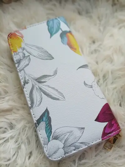 Billetera floral blanca tarjetero - miniatura 2