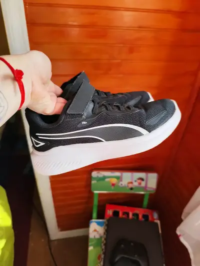 Zapatillas deportivas negras Puma - miniatura 3