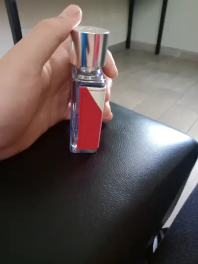 Perfume CH para hombre - miniatura 2