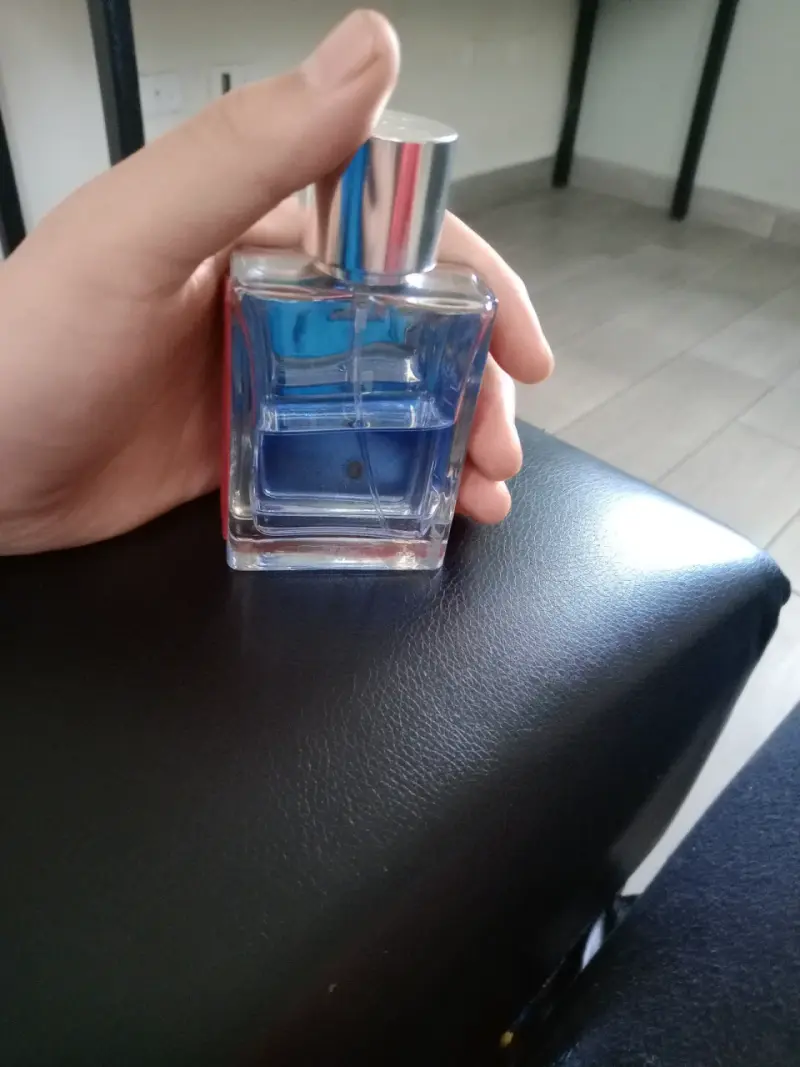 Perfume CH para hombre - 3