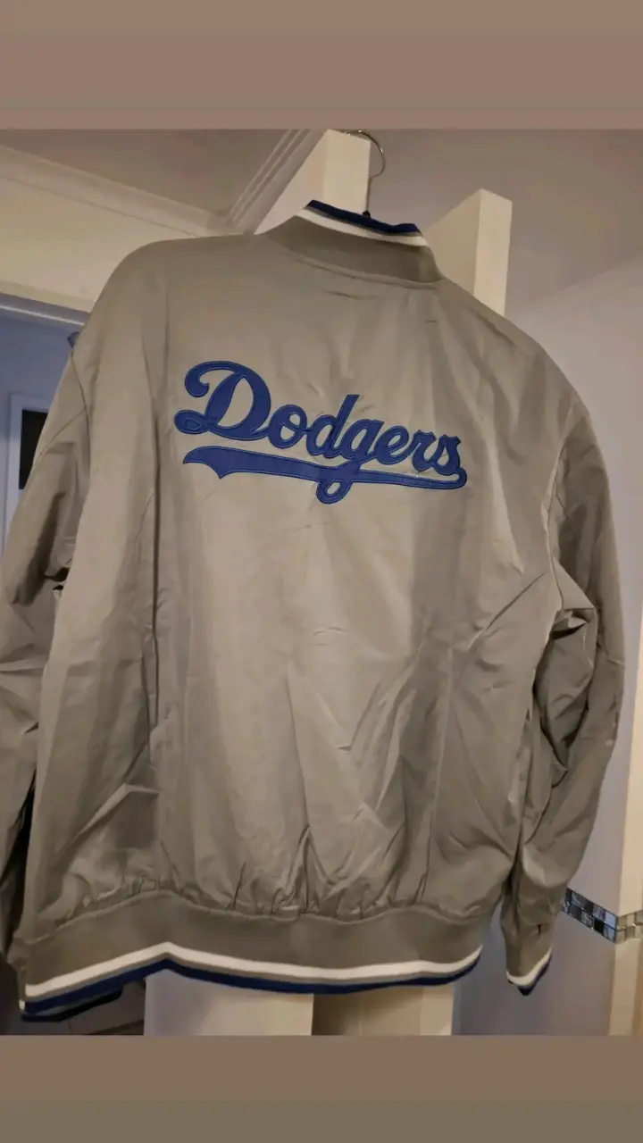 Chaqueta gris Los Angeles nueva - 3