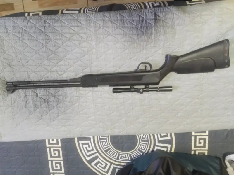 Rifle marca GAMO de caza - 2