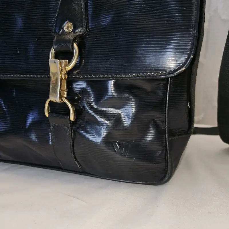 Bolso mensajero negro - 4