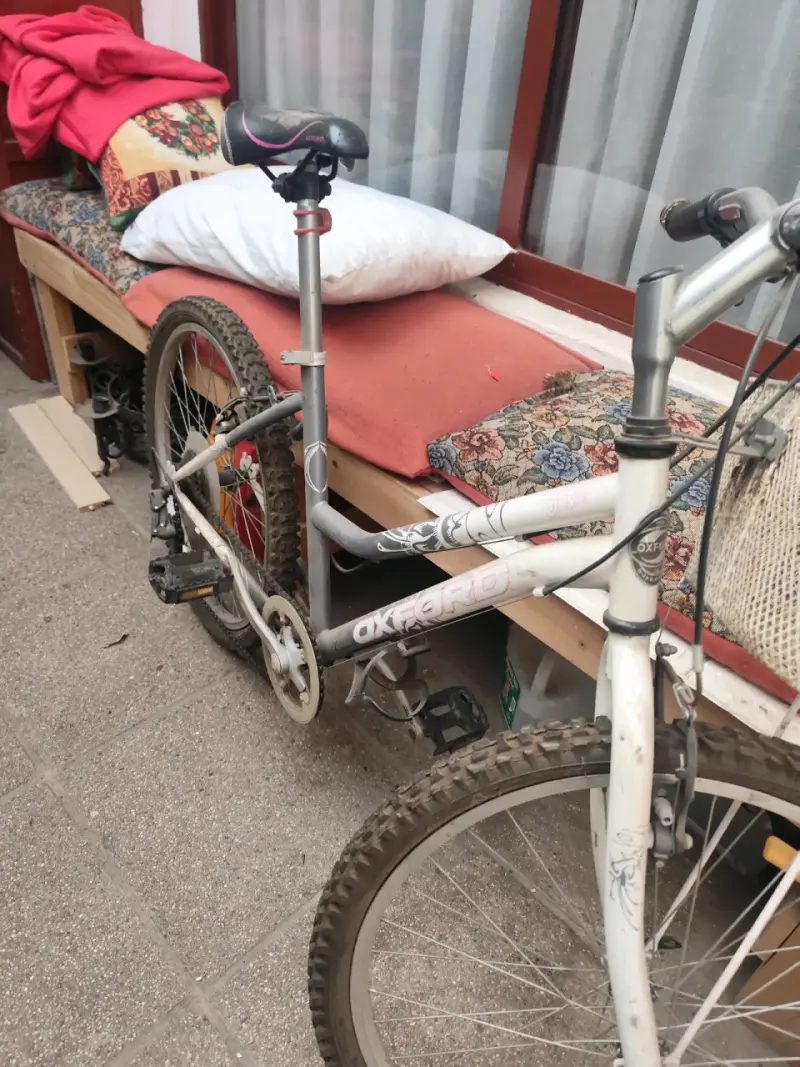 Bicicleta con canasto blanco marca Oxford aro 24 - 5