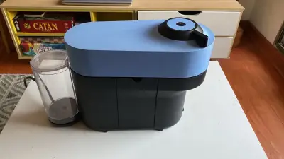 Máquina de café nespresso - miniatura 1