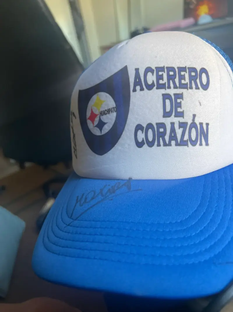 gorro firmado por maximiliano rodriguez - 3