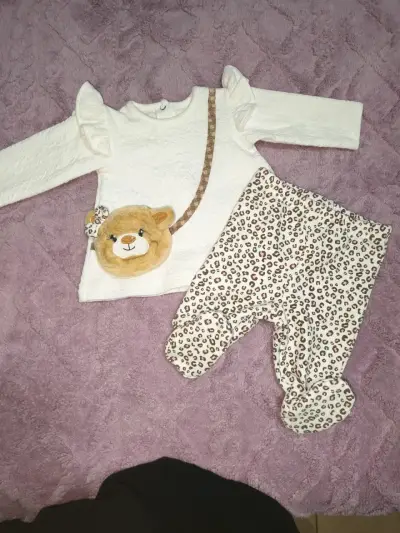 Conjunto bebé con diseño de osito Limonada - miniatura 1