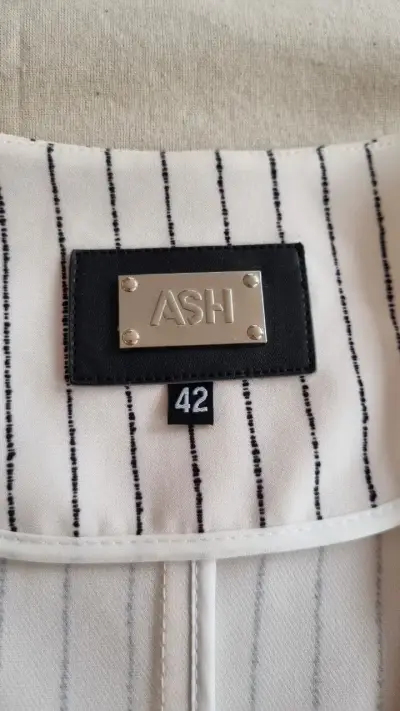 Blazer rayado blanco con negro ASH - miniatura 2