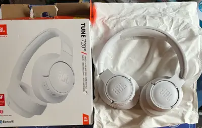 Audífonos JBL Tune 720 BT blancos - miniatura 2