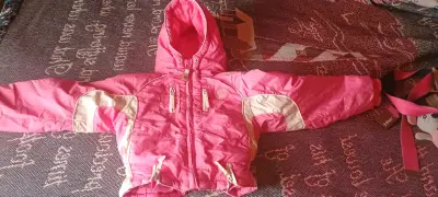 Chaqueta rosada para niña - miniatura 3