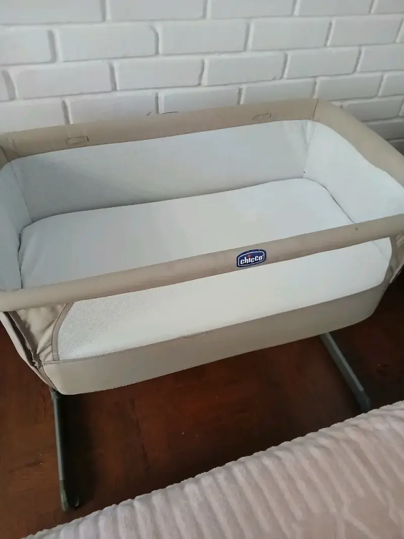 Cuna de bebé Chicco beige - 1