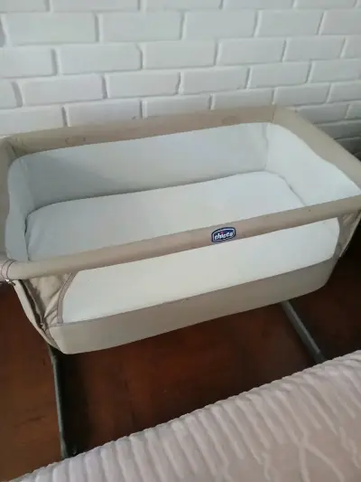Cuna de bebé Chicco beige - miniatura 2