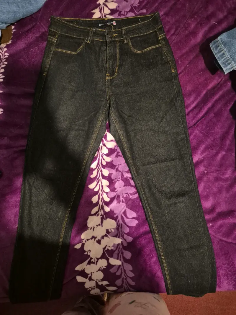 Jeans denim azul oscuro