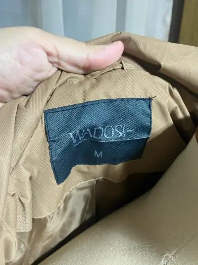 Parka beige con capucha - miniatura 4